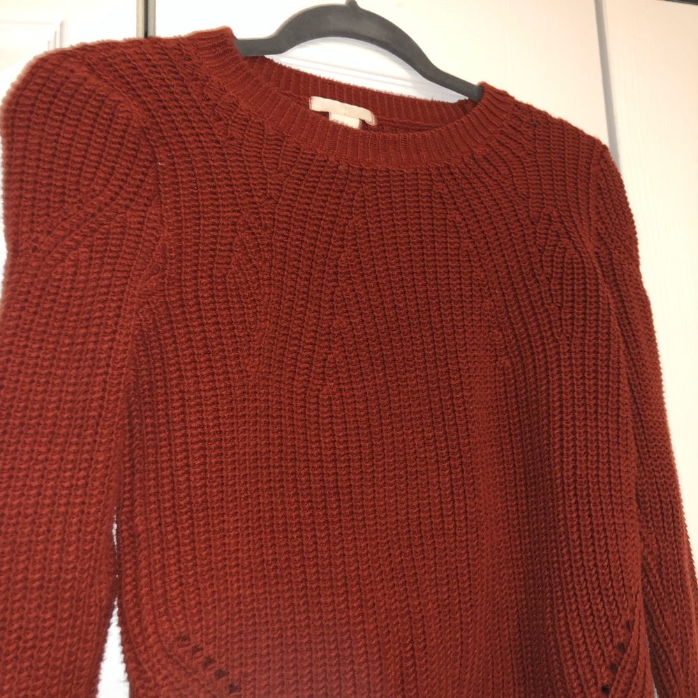 Auburn sweater